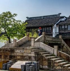临沂临港经济开发区高新技术企业孵化中心主任、一级主管冯峰被查